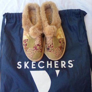 SKECHERS PATCHWORK FAUX FUR CLOGS